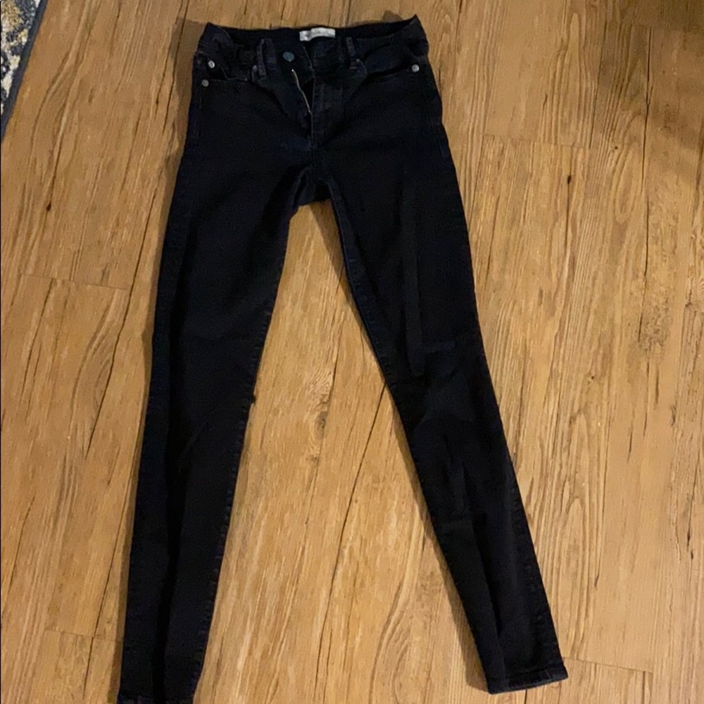 Gap 1969 Black Skinny Jeans